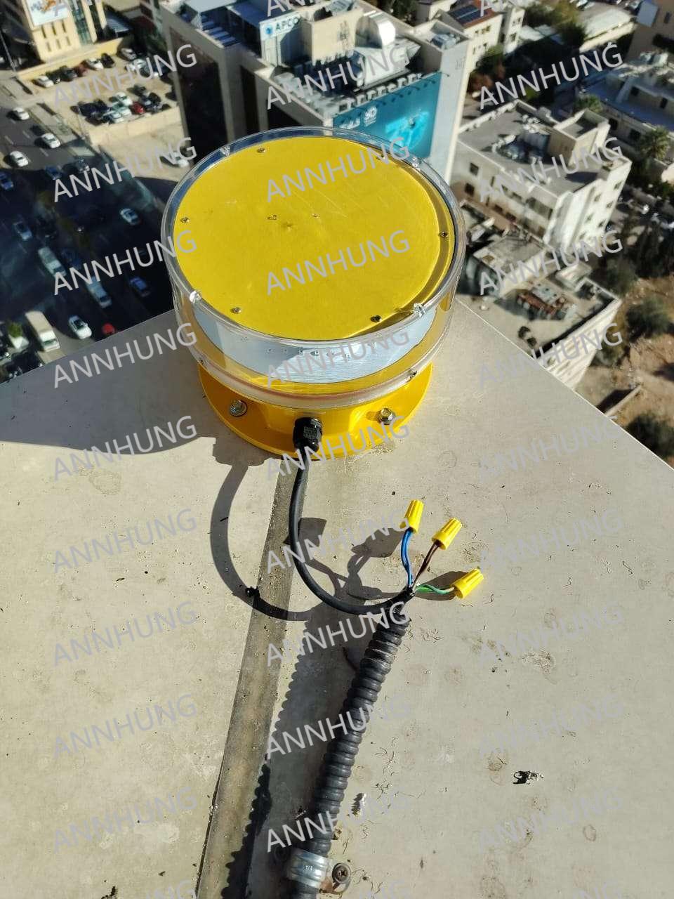 Latest company case about Installation Cases of Medium-intensity Aviation Obstruction Light for high building