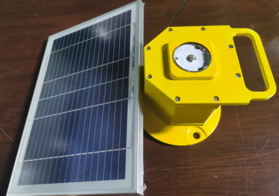Polycarbonate Body LED Heliport Light Solar Powered Taxiway Lights FATO