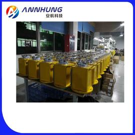Red Flashing Solar Obstruction Light 2000cd 20FPM Medium Intensity For Communication Tower